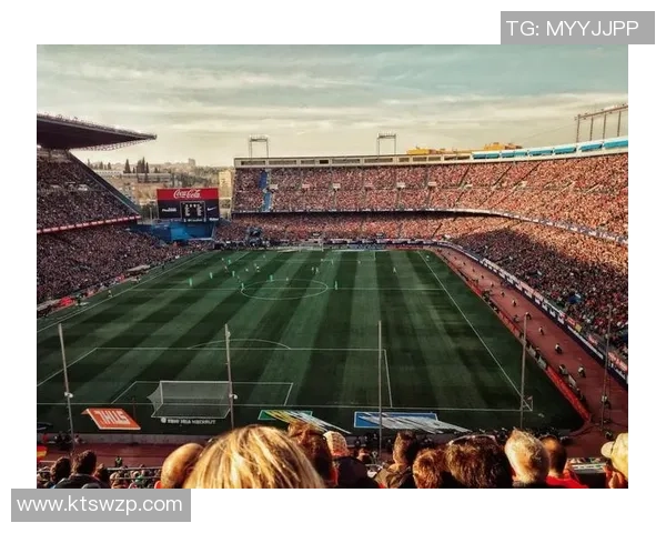 亚特兰大迎战弗洛西诺内期待精彩对决与激烈竞争