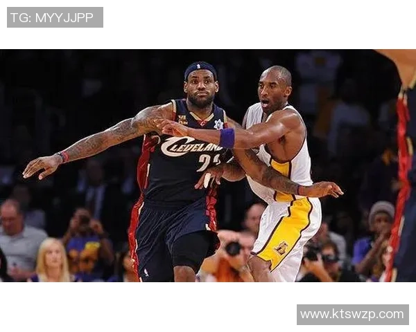 骑士与76人在第三节的激烈对决引发球迷热议与期待